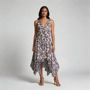 Mossimo Sleeveless Leaf Print Handkerchief Hem Dress in XXL